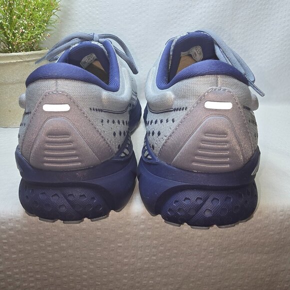 BROOKS RUNNING ADRENALINE GTS 21 MENS GRAY BLUE EUC main image 4